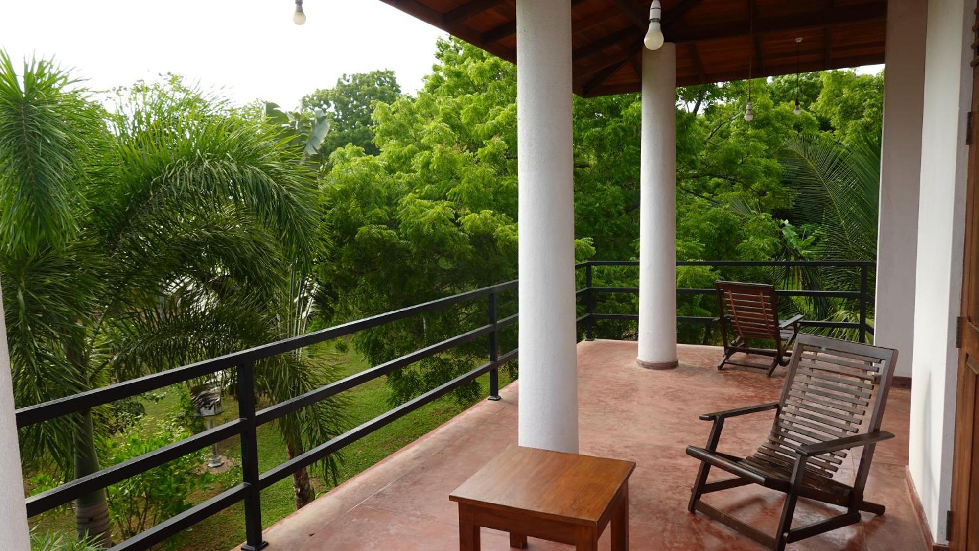Salt Lake Cabanas & Restaurant Tangalle Ngoại thất bức ảnh